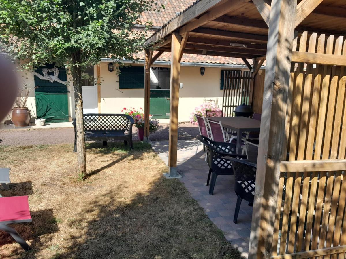 ホテル Le Paddock Du Val De Lys ブレッシー エクステリア 写真
