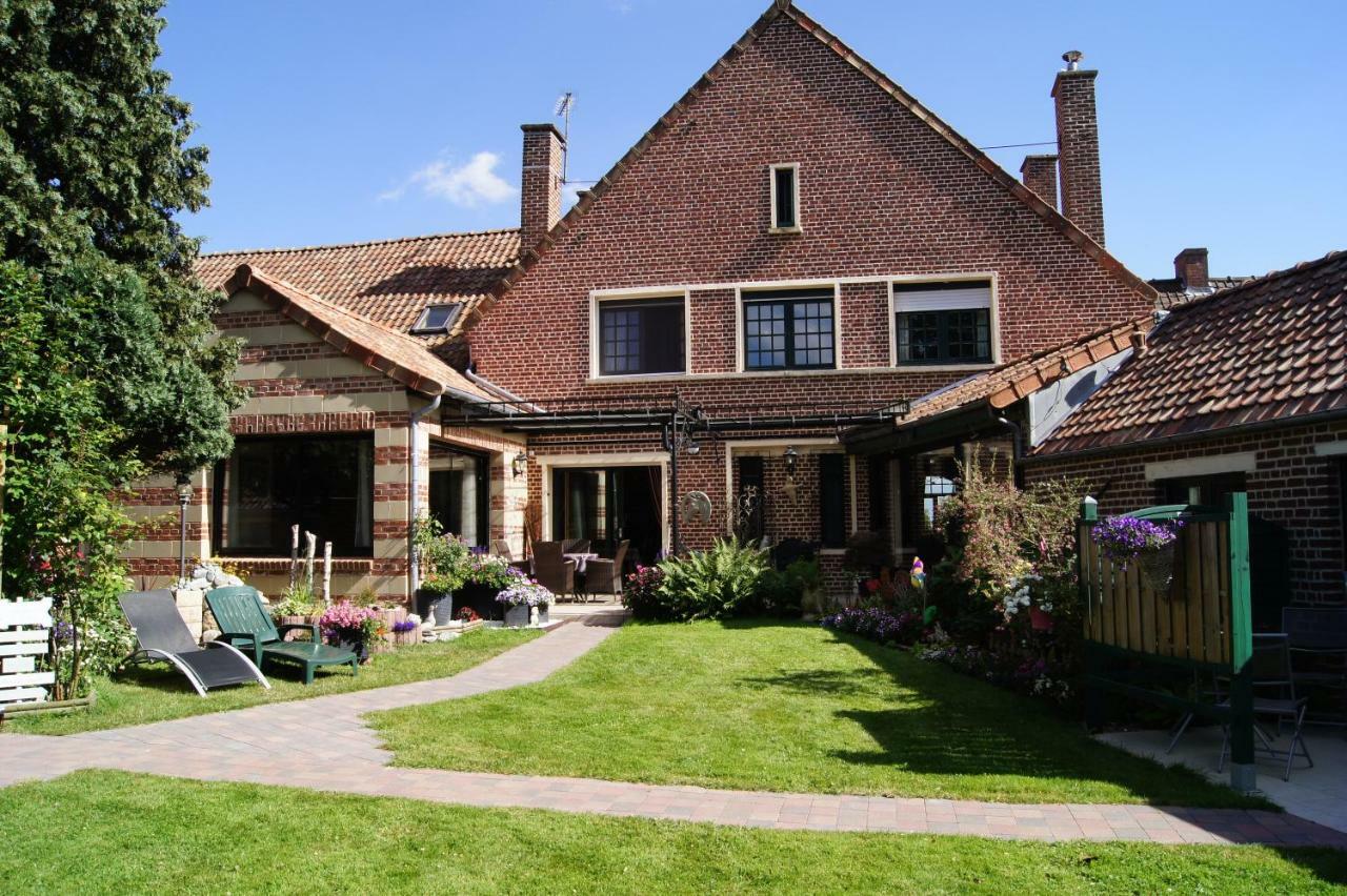 ホテル Le Paddock Du Val De Lys ブレッシー エクステリア 写真