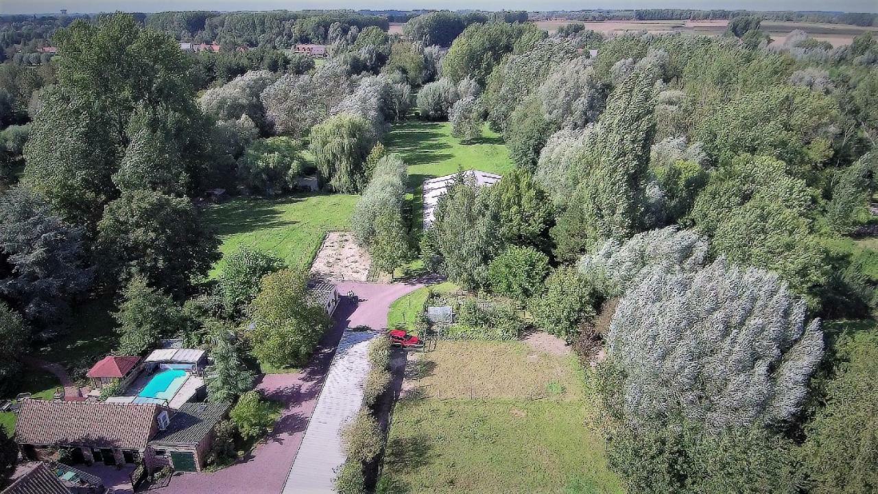 ホテル Le Paddock Du Val De Lys ブレッシー エクステリア 写真